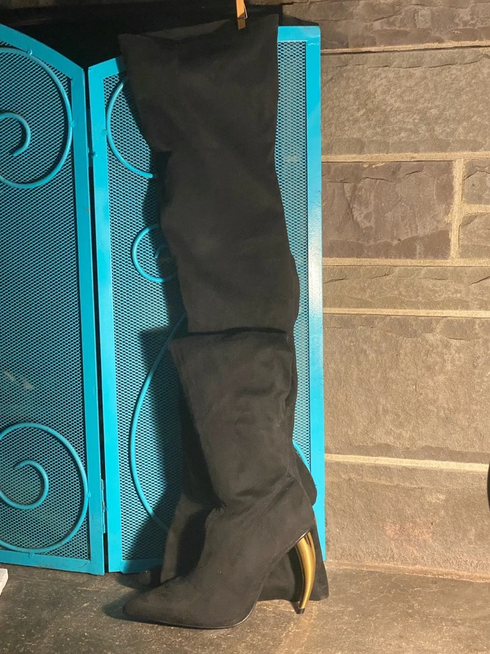 Super sexy thigh high/slouch black velvet boots,pointy toe,curved gold heels,8.5